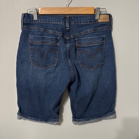 Levi’s shorts women’s size 8 blue 515 Bermuda cuffed 100% cotton - Picture 4 of 7